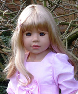 Виниловая кукла - Amber Blonde