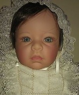 Виниловая кукла коллекционная - Антуанетта Antoinette