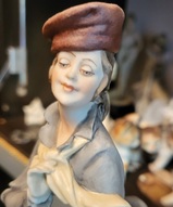 фарфоровая статуэтка, итальянский фарфора, винтажные статуэтки, статуэтка девушки - Фарфоровая статуэтка Летящей походкой